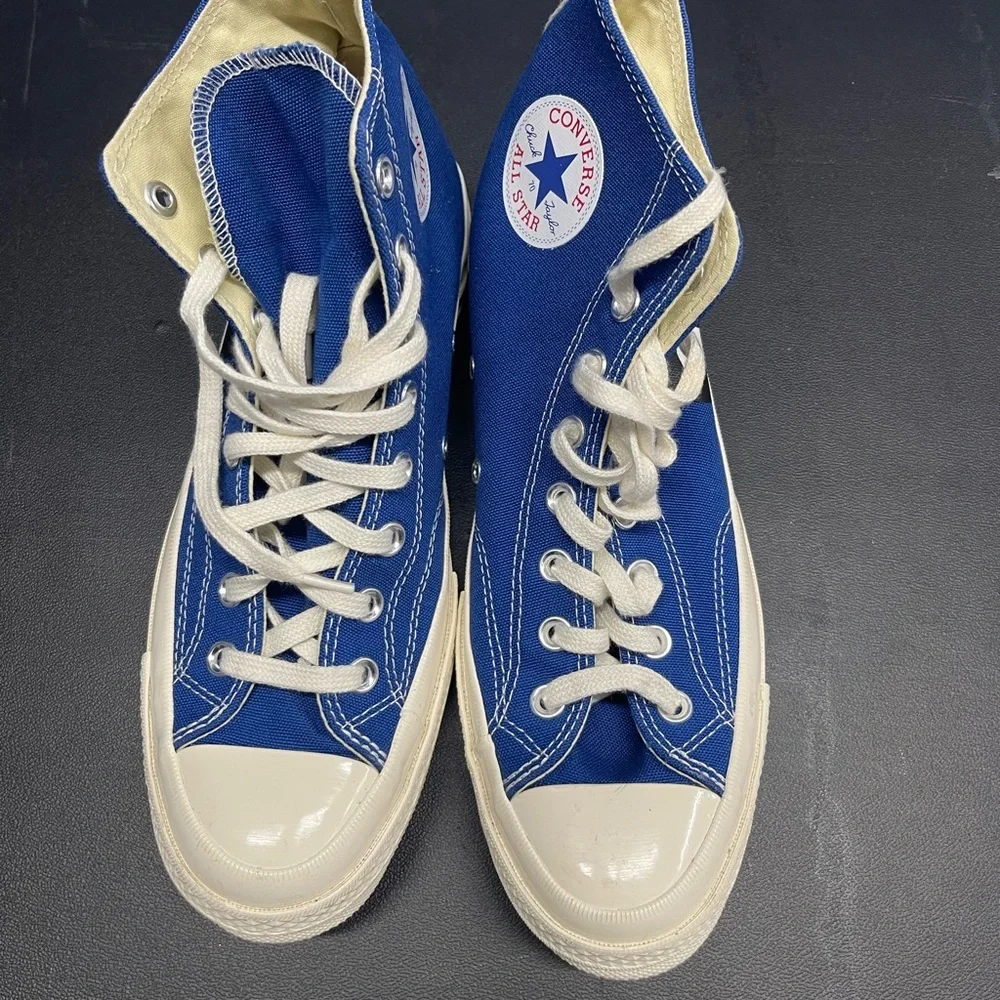 Converse Blue High-Top Kids Sneakers with Eye Design - Picture 2 of 6